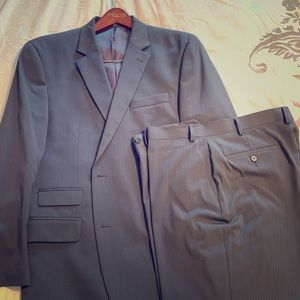 Michael Kors 2-button suit- Tailored Fit